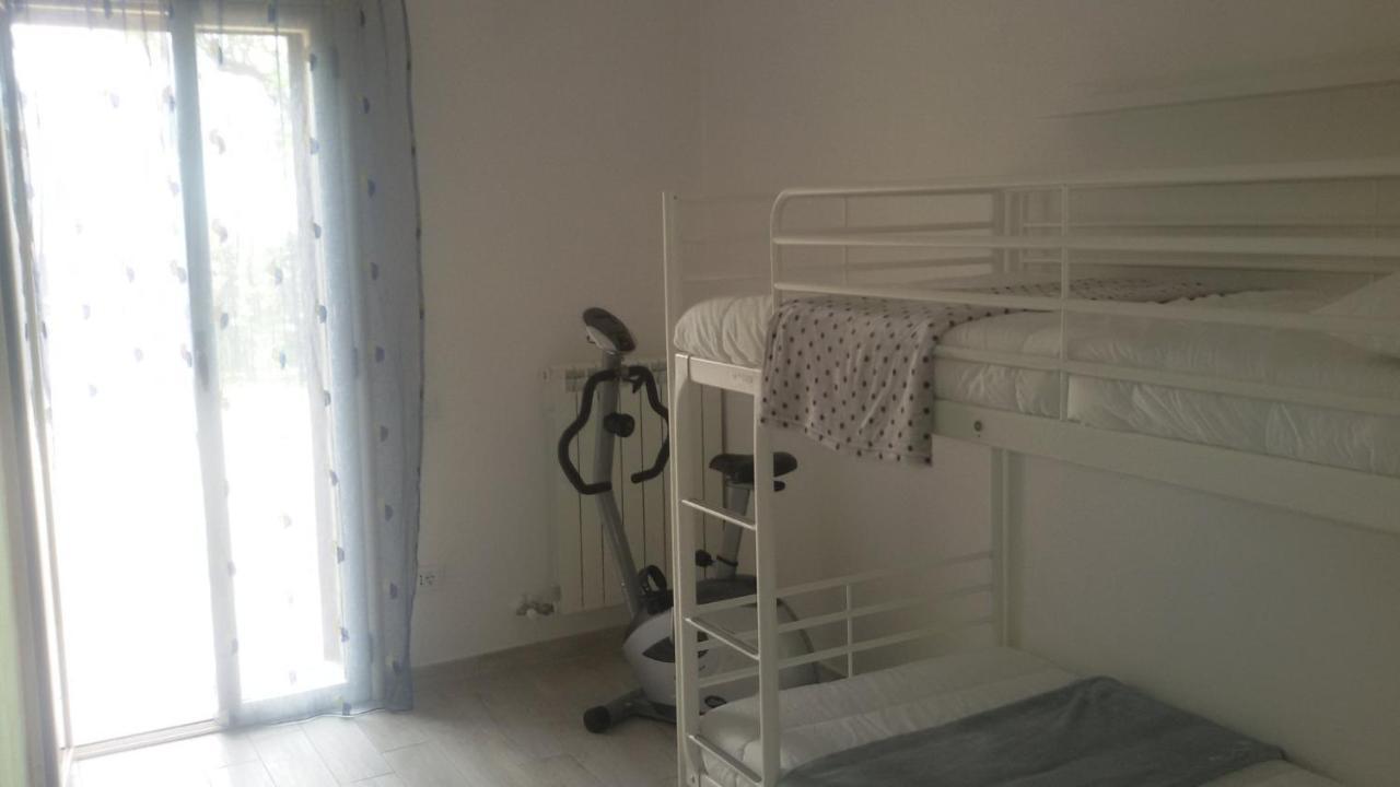 La Colombera Apartment Torrazza  Luaran gambar
